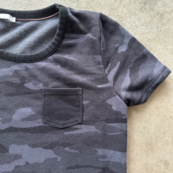 T By Talbots Short Sleeve Patch Pocket Dress Camo - Picture 3 of 7